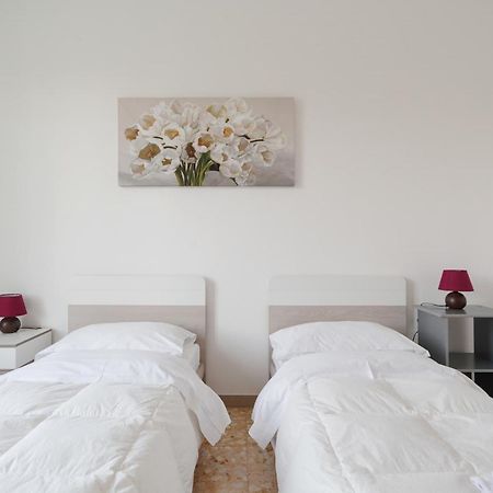 Bright&Cozy C5 Fiera Apartment 博洛尼亚 外观 照片